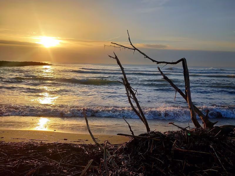 Foto de amanecer en la playa